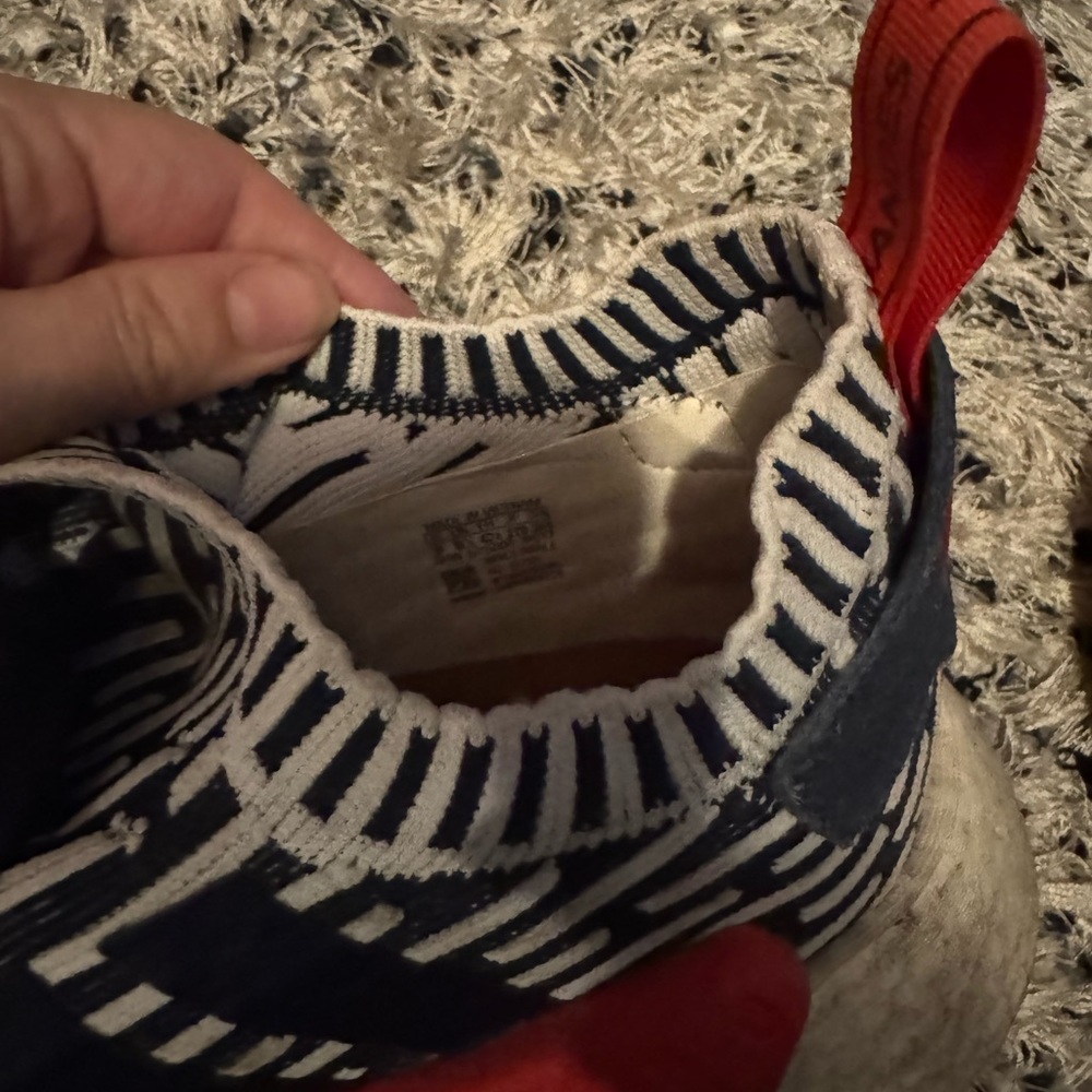 ADIDAS NMD R2 Men’s Sneakers - Picture 3 of 4